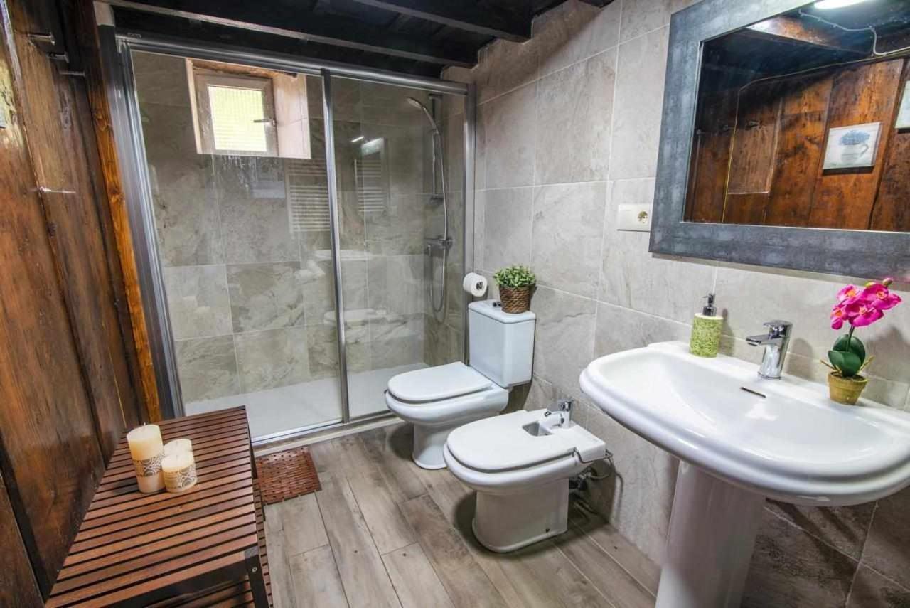Casa Rural La Carrozal Senda Del Oso Orelleiru Kültér fotó