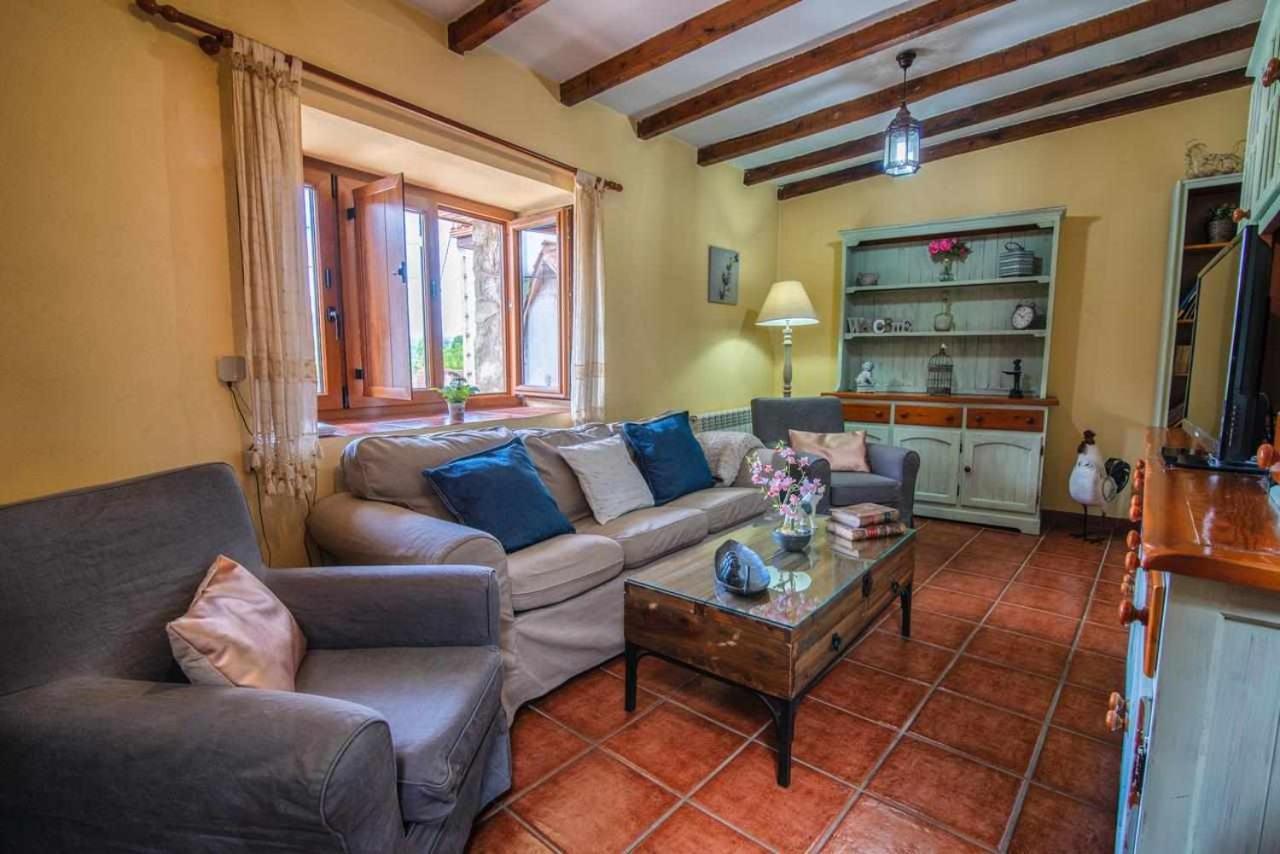 Casa Rural La Carrozal Senda Del Oso Orelleiru Kültér fotó