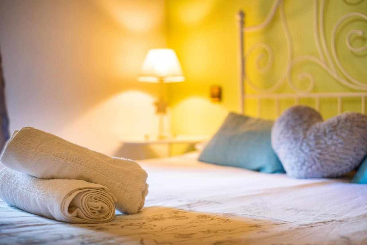 Casa Rural La Carrozal Senda Del Oso Orelleiru Kültér fotó